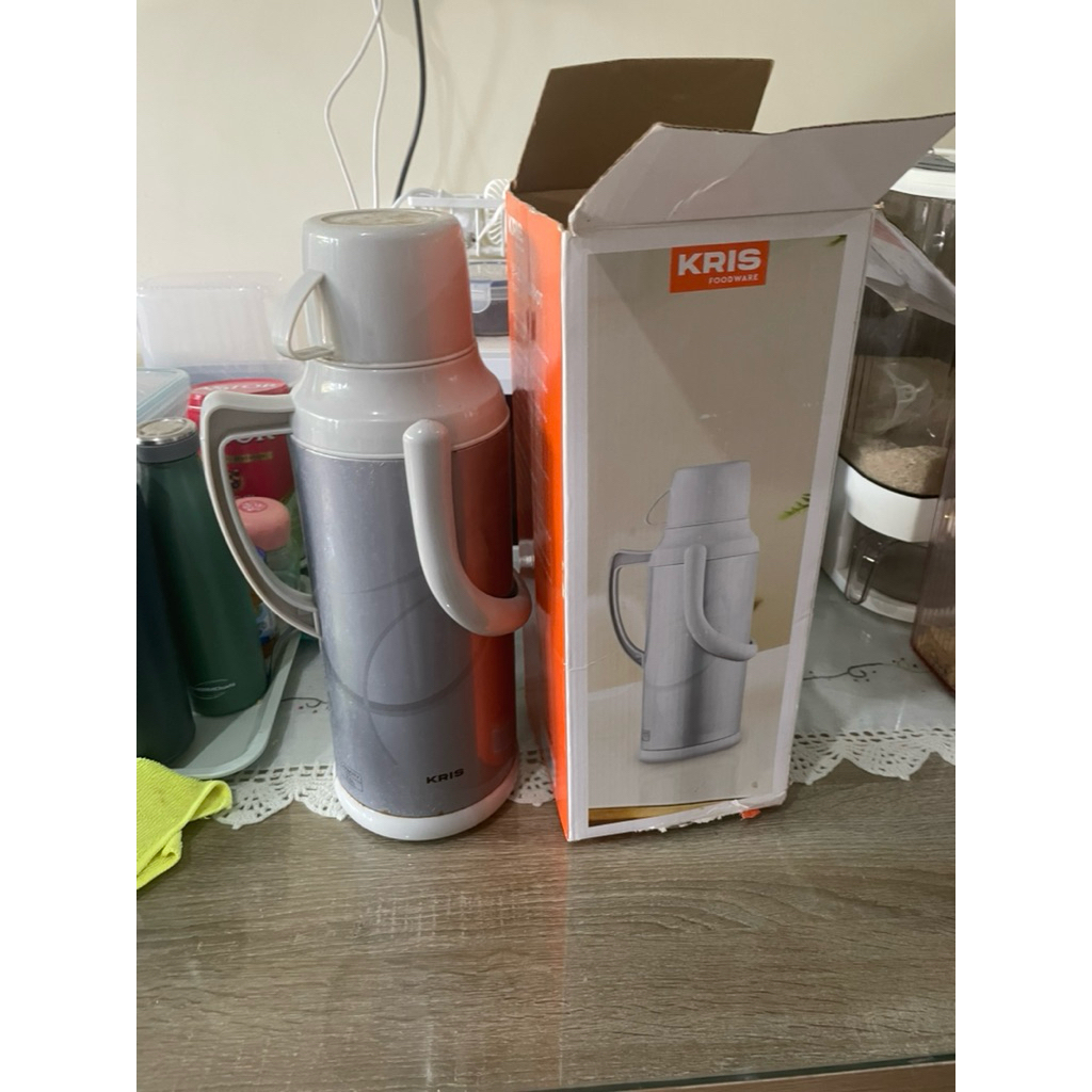 bekas- kris VACUUM AIRPOT TERMOS AIR 2 L