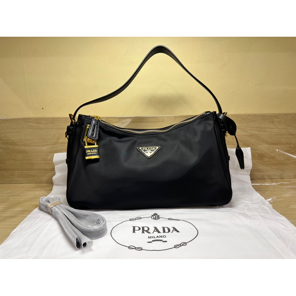 Prada Aimee Nylon Zip Lampo Bag Black Tas Wanita