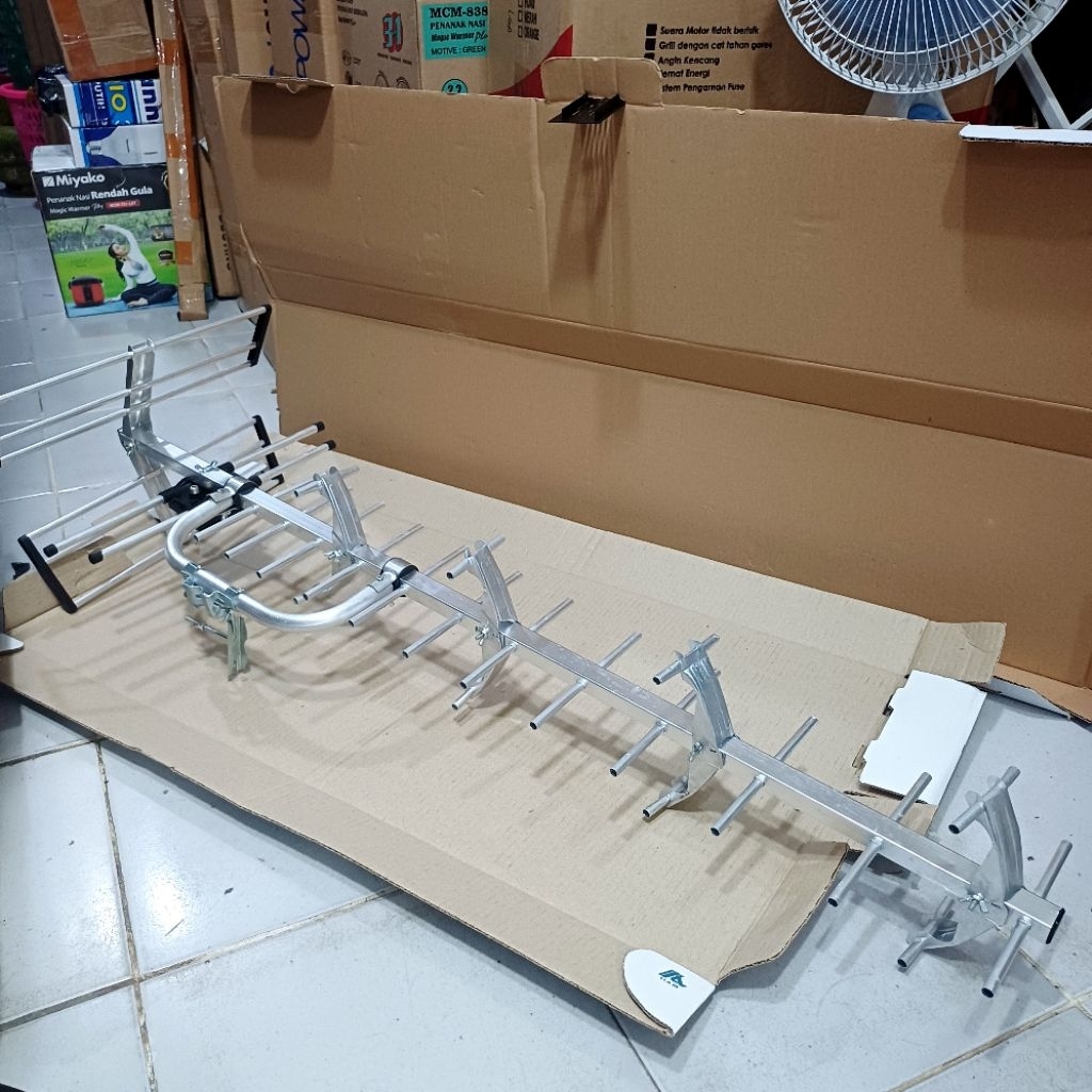 Antena Digital PF HD 19 HD U19 antena luar digital uhf hd 19