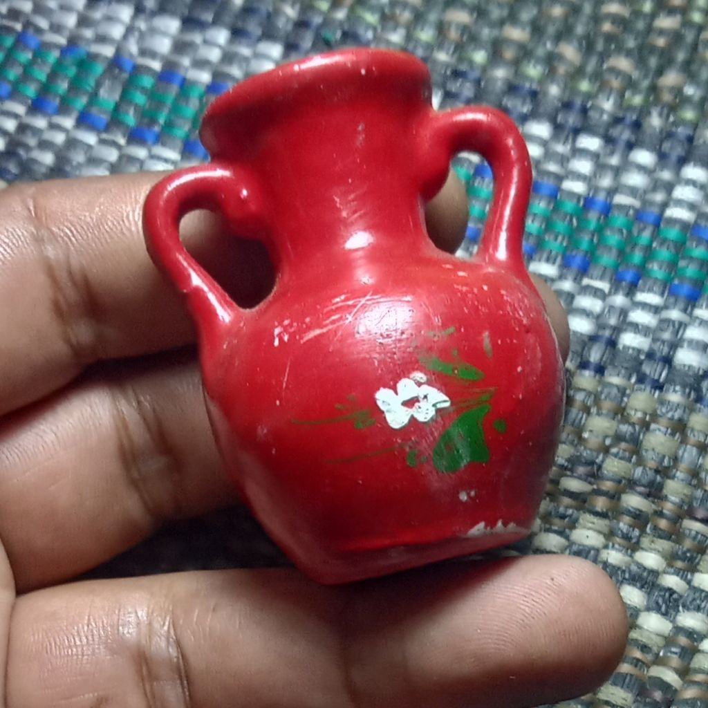 keramik pajangan guci mini