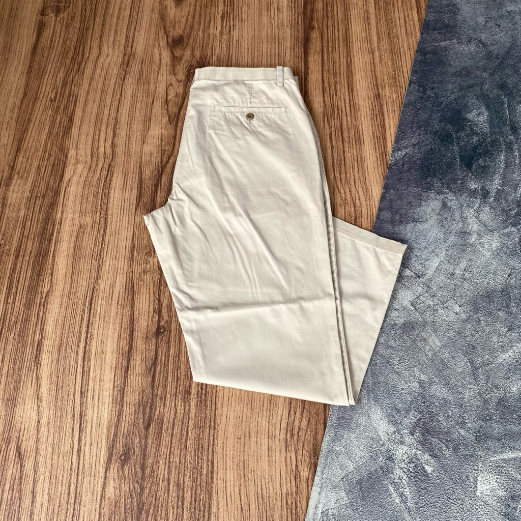 Uniqlo Chinos Pant