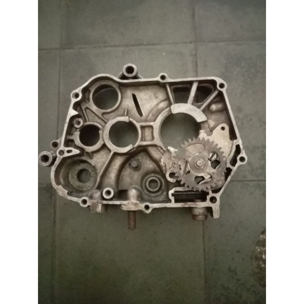 Kalter krengkes c Series pompa oli kanan mio