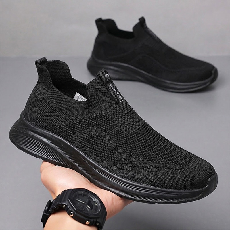 Highland Sepatu Slip On Pria Full Black Sepatu Slop Cowok Sneakers Tanpa Tali Sekolah Santay ML104