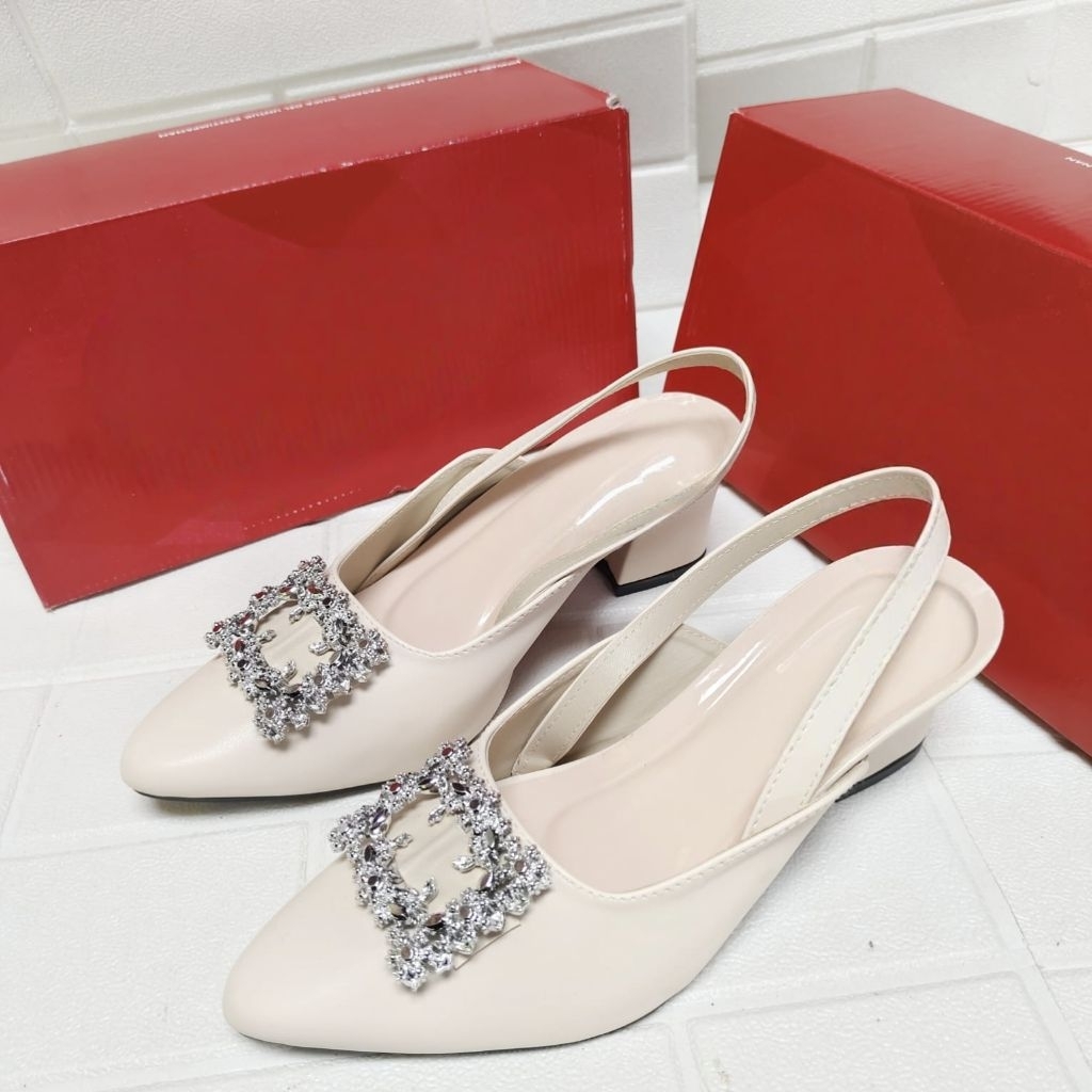 Sandal Pesta Wisuda Kondangan Wanita tali belakang hak 5cm size kecil 37-41 brand matahari