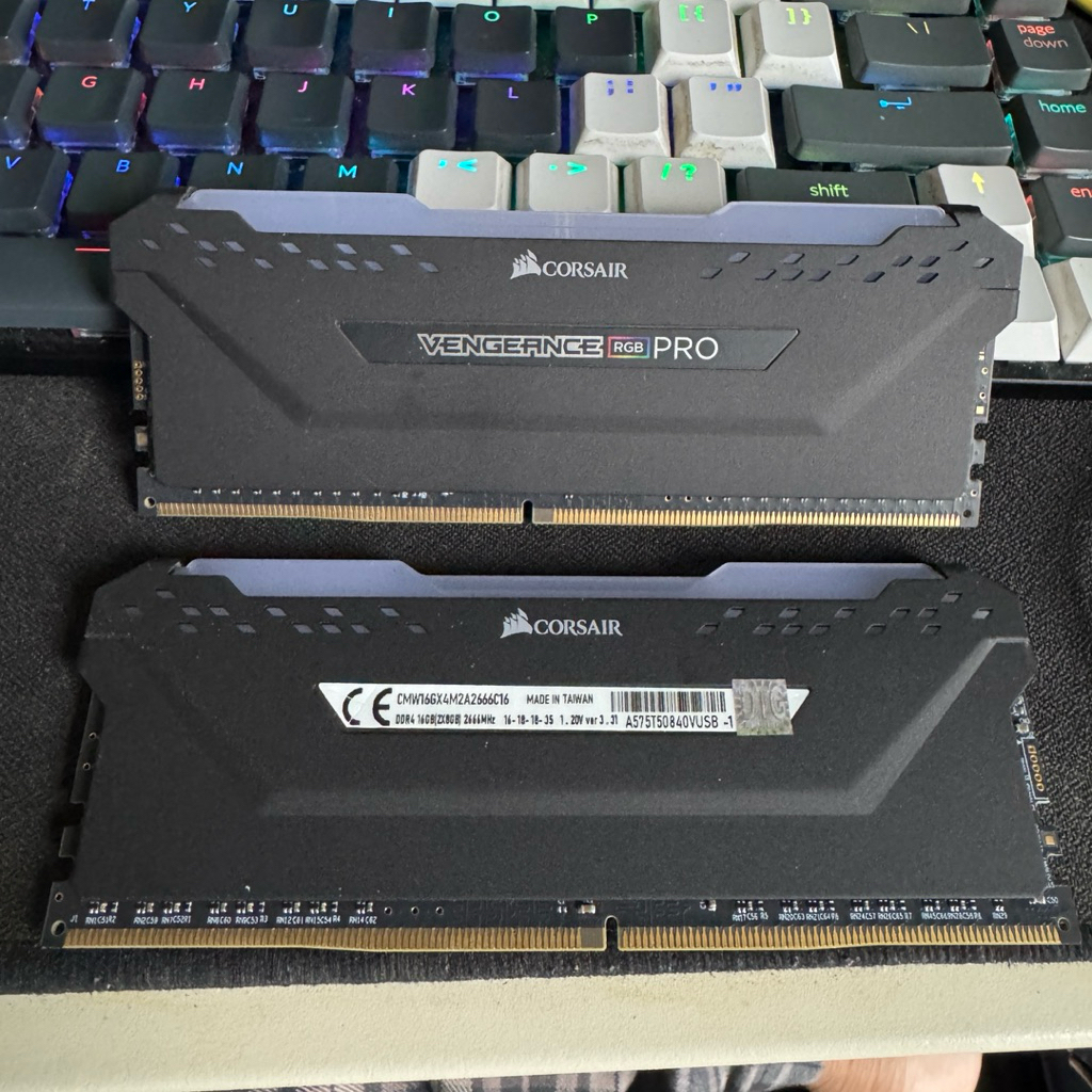 Corsair Vengeance Pro RGB 16GB