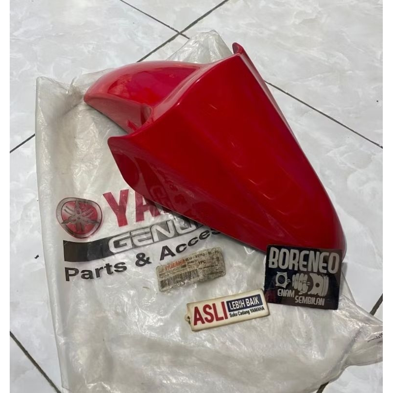 spakbor depan nouvo lele merah slebor depan nouvo lele nouvo sporty merah original yamaha