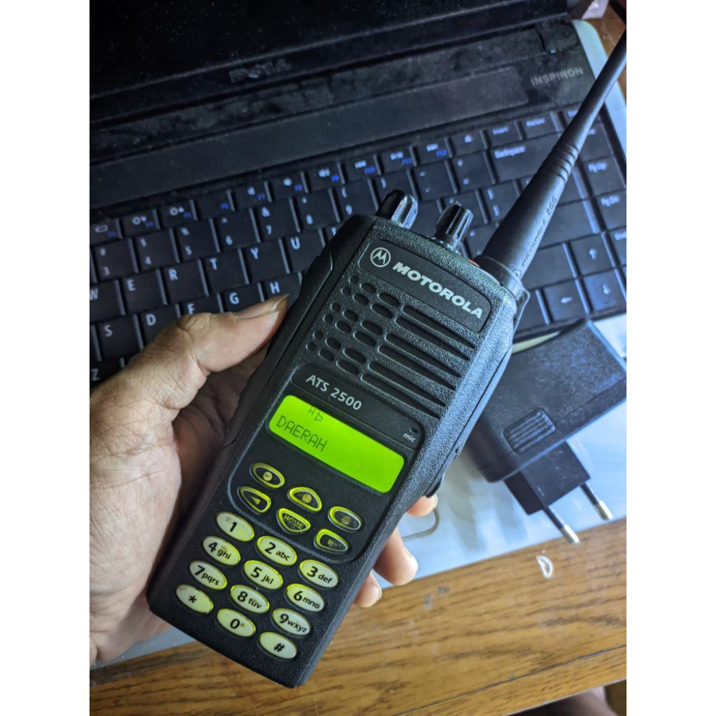 HT Motorola ats2500 frekuensi 800mhz