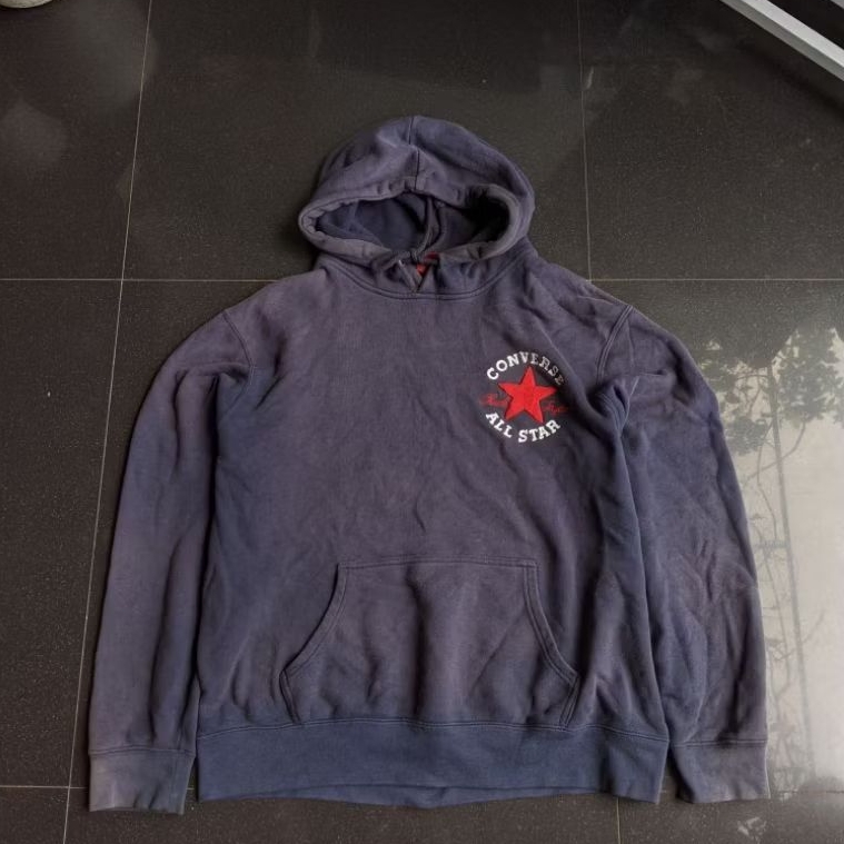 Hodie Converse