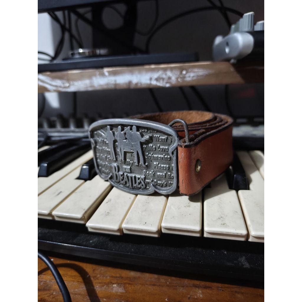 sabuk the beatles official licensed product