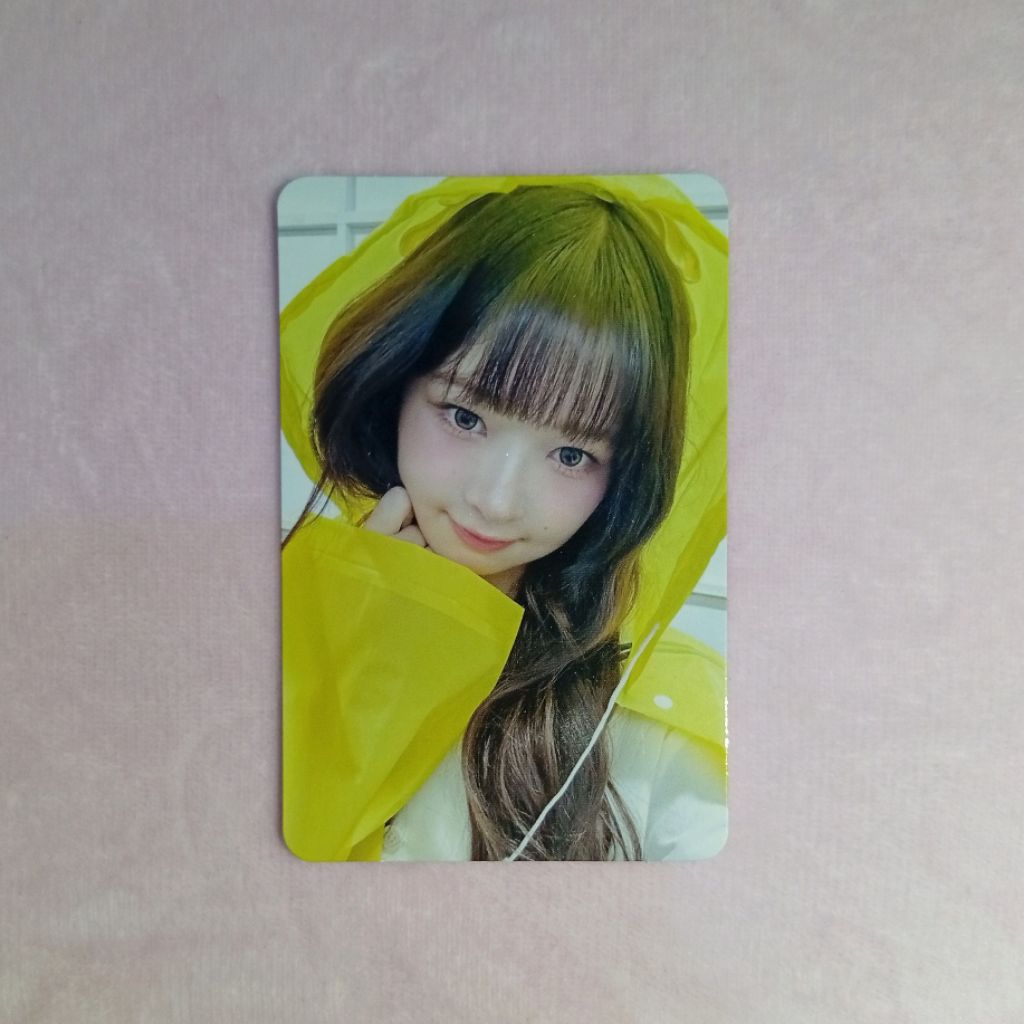 OFFICIAL PHOTOCARD IVE REI SWITCH MAKESTAR 3.0 RAINCOAT BENEFIT