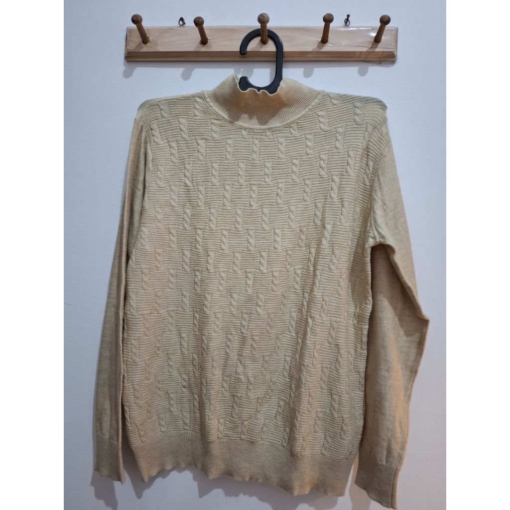 Preloved Sweater Knitted Chic Girl