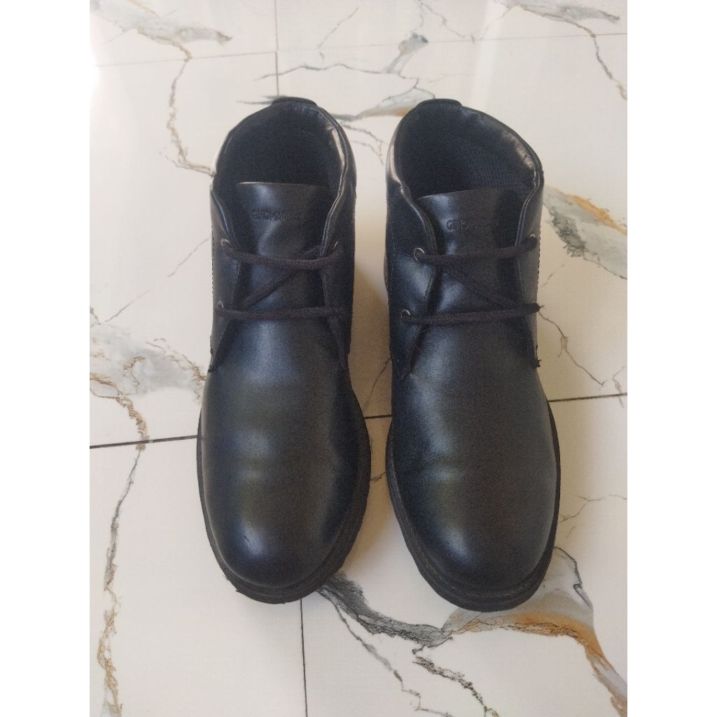 sepatu Gino Mariani original