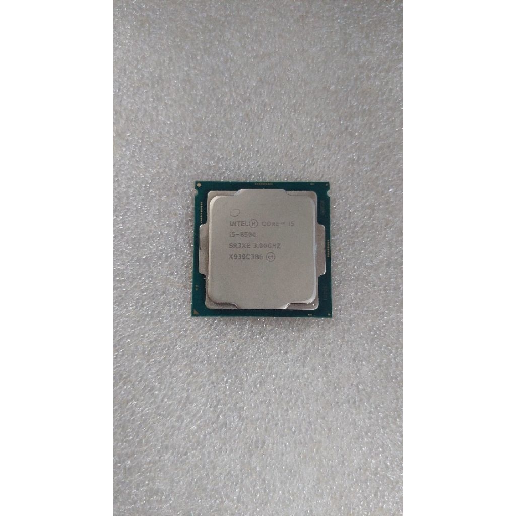 Proccesor intel Core i5 8500 LGA 1151 Bukan i5 8400 .i5 8400T.i5 8500T.i5 8600k.i5 9400.i5 9400T.i5 