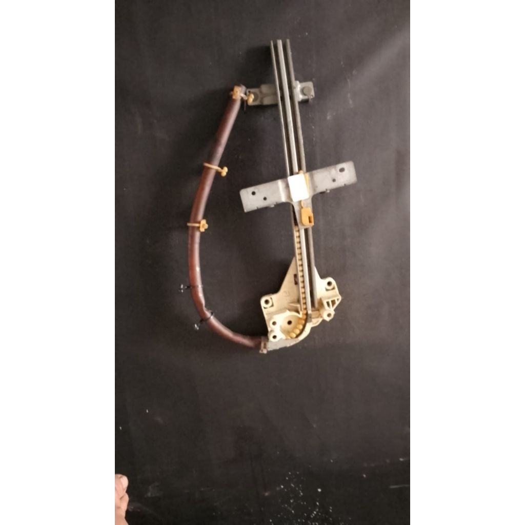setang power window mazda capella 626 kiri depan