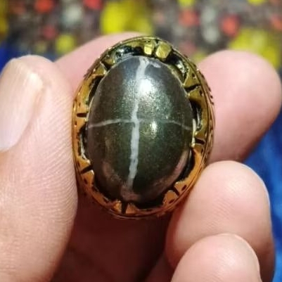 BATU PAMOR TAPAK JALAK BADAR EMAS