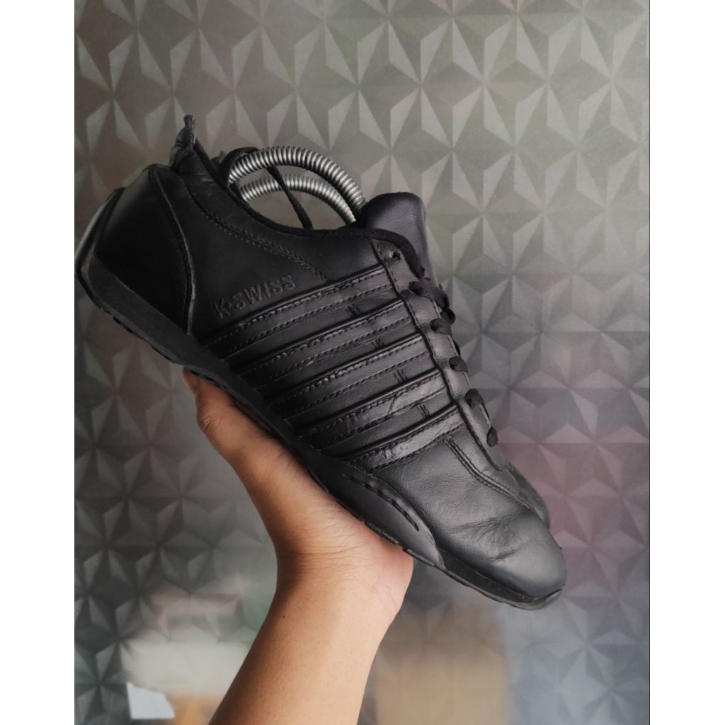 sepatu k-swiss sz 41 second bekas preloved