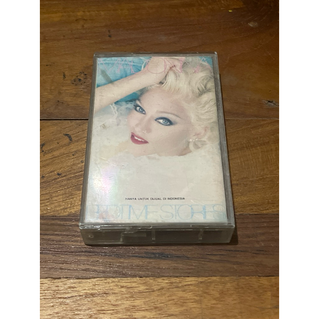 Kaset pita Madona - Bed Time Stories