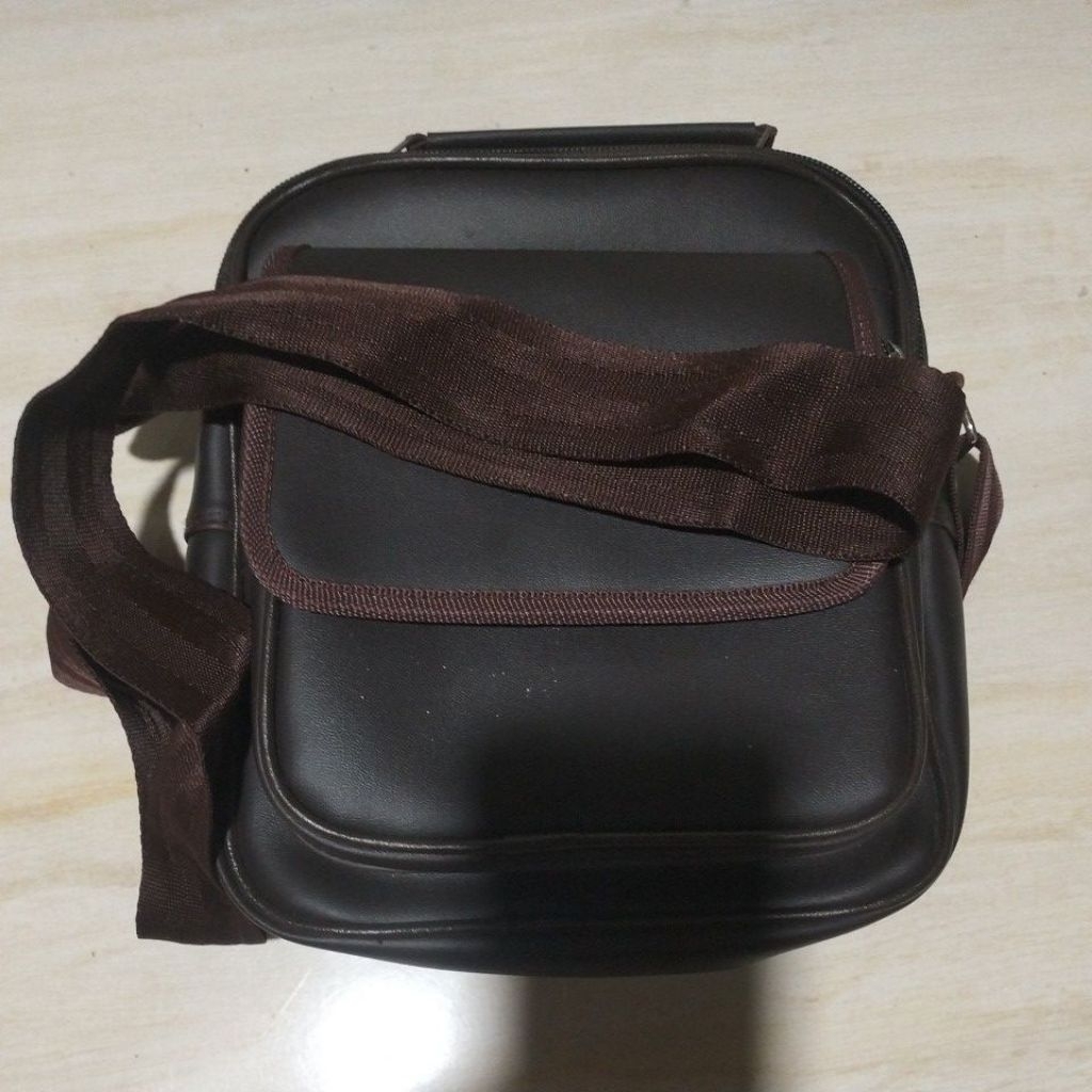 tas selempang pria bekas