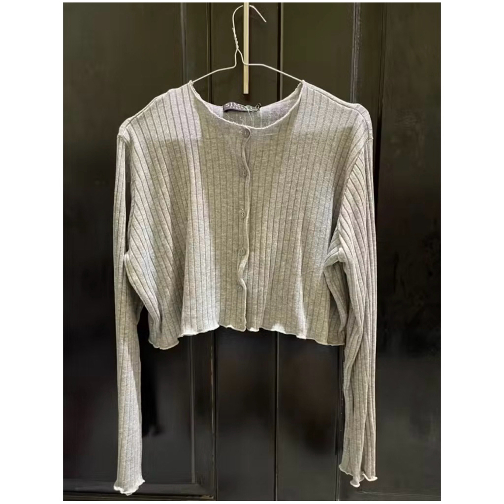 crop cardigan light grey abu muda preloved