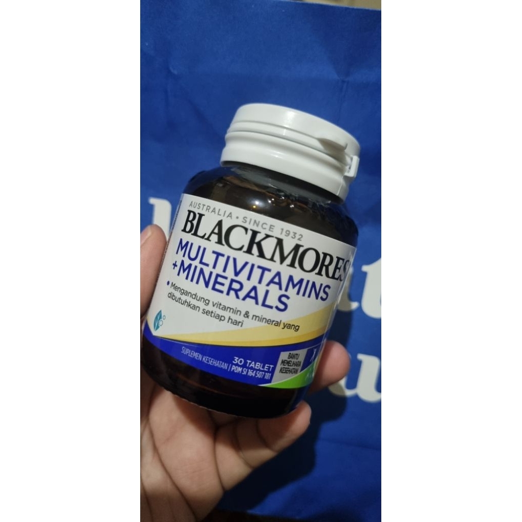 Blackmores Multivitamin Dewasa 30 Tablet - Mendukung Kesehatan Tubuh, Menambah Energi, Membantu Penc