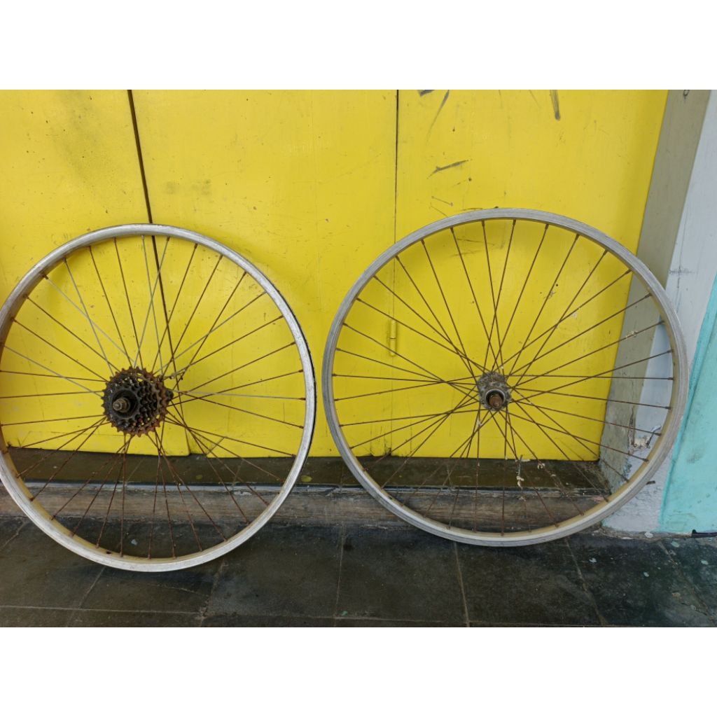 velk sepeda mtb 26 alloy merk araya antiq