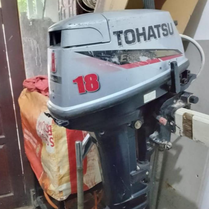 Mesin Kapal Perahu Karet Tempel Outboard Tohatsu 18 PK 2 Stroke [ Short Shaft / Kaki Pendek ]