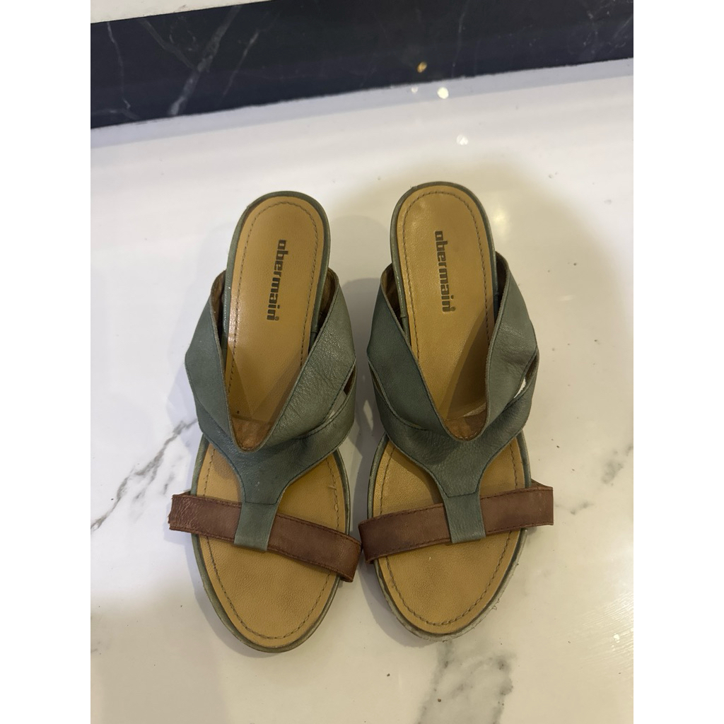 sandal wanita obermain preloved