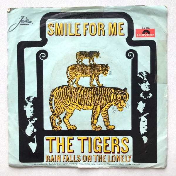 The Tigers - Smile For Me / Rain Falls On The Lonely - Single Vinyl PH