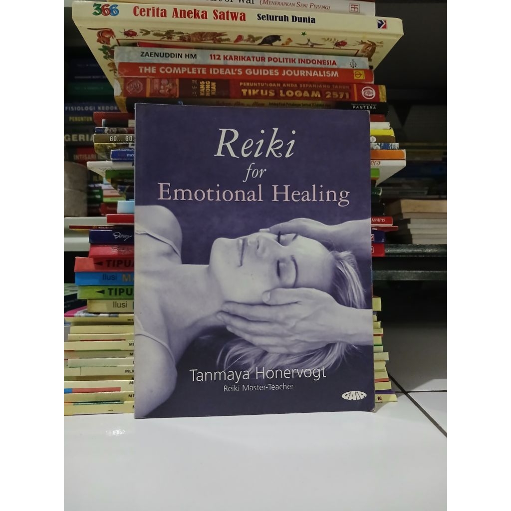 BUKU REIKI FOR EMOTIONAL HEALING