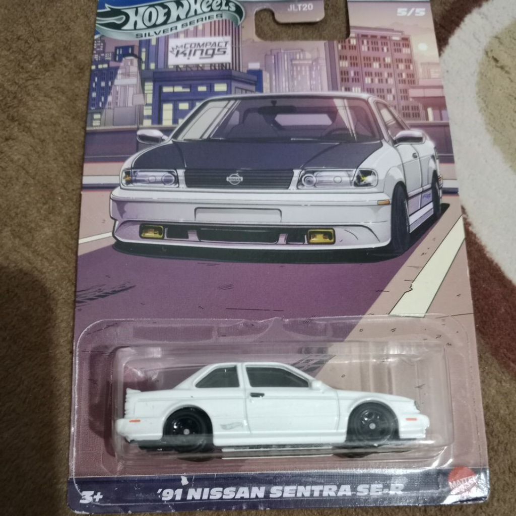 hotwheels silver series 91 nissan sentra se -R