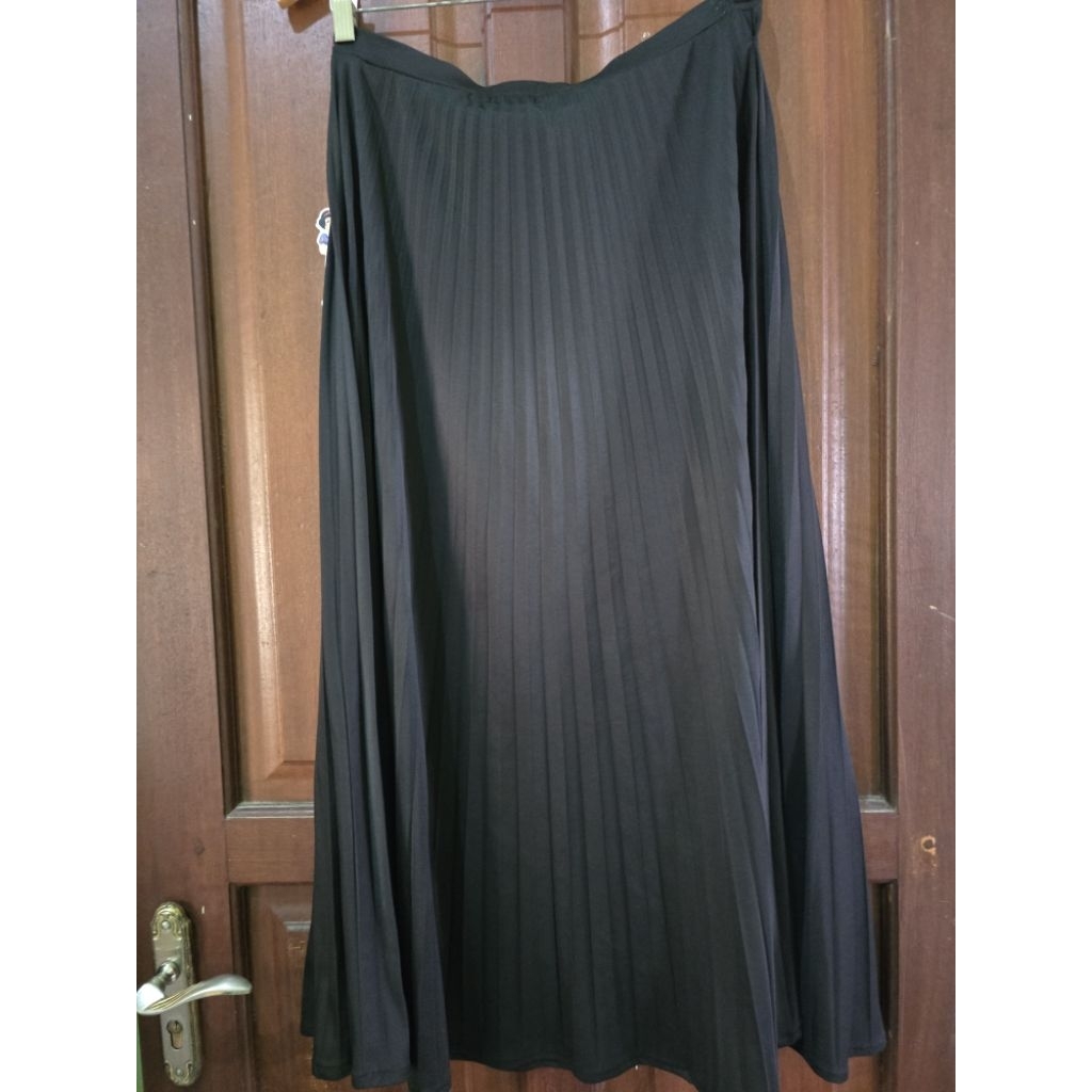 Preloved Rok Zaskia sungkar