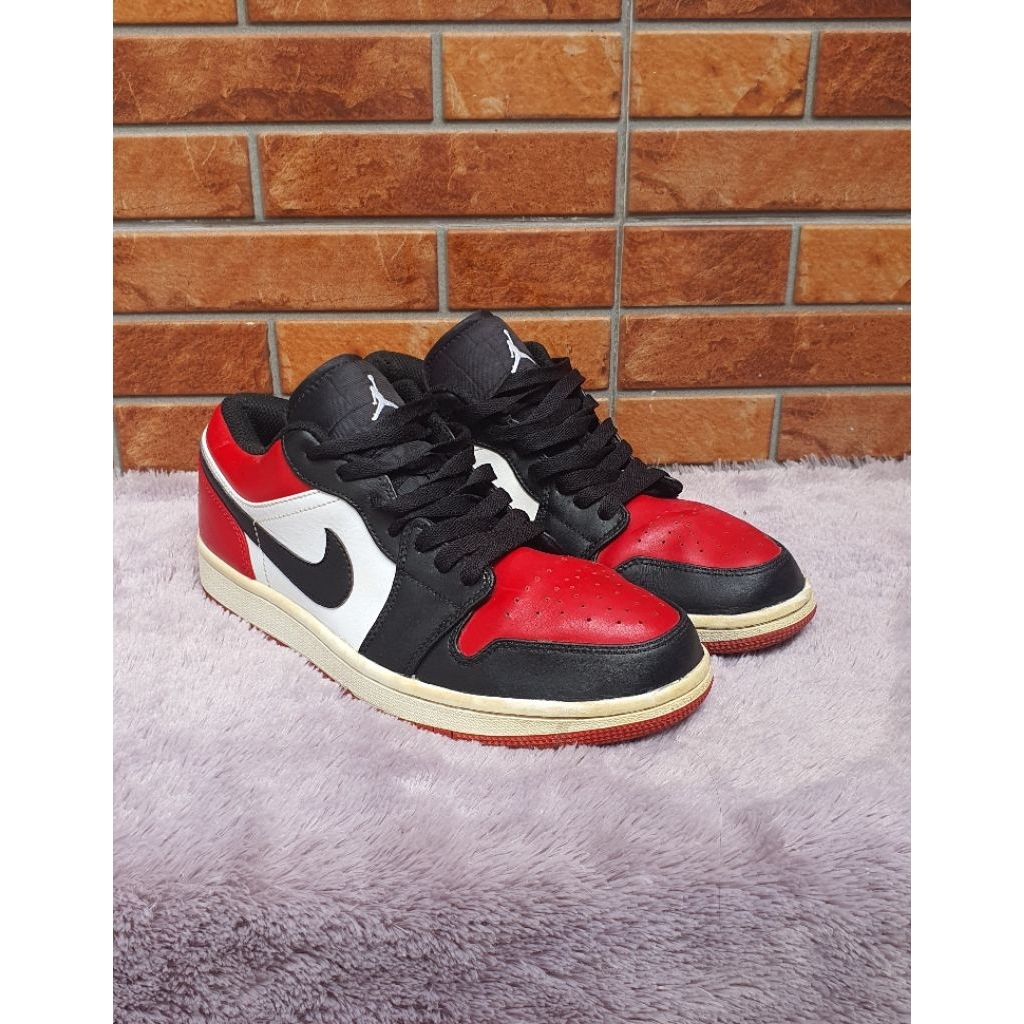 Sepatu Nike AJ 1 Low Size 42
