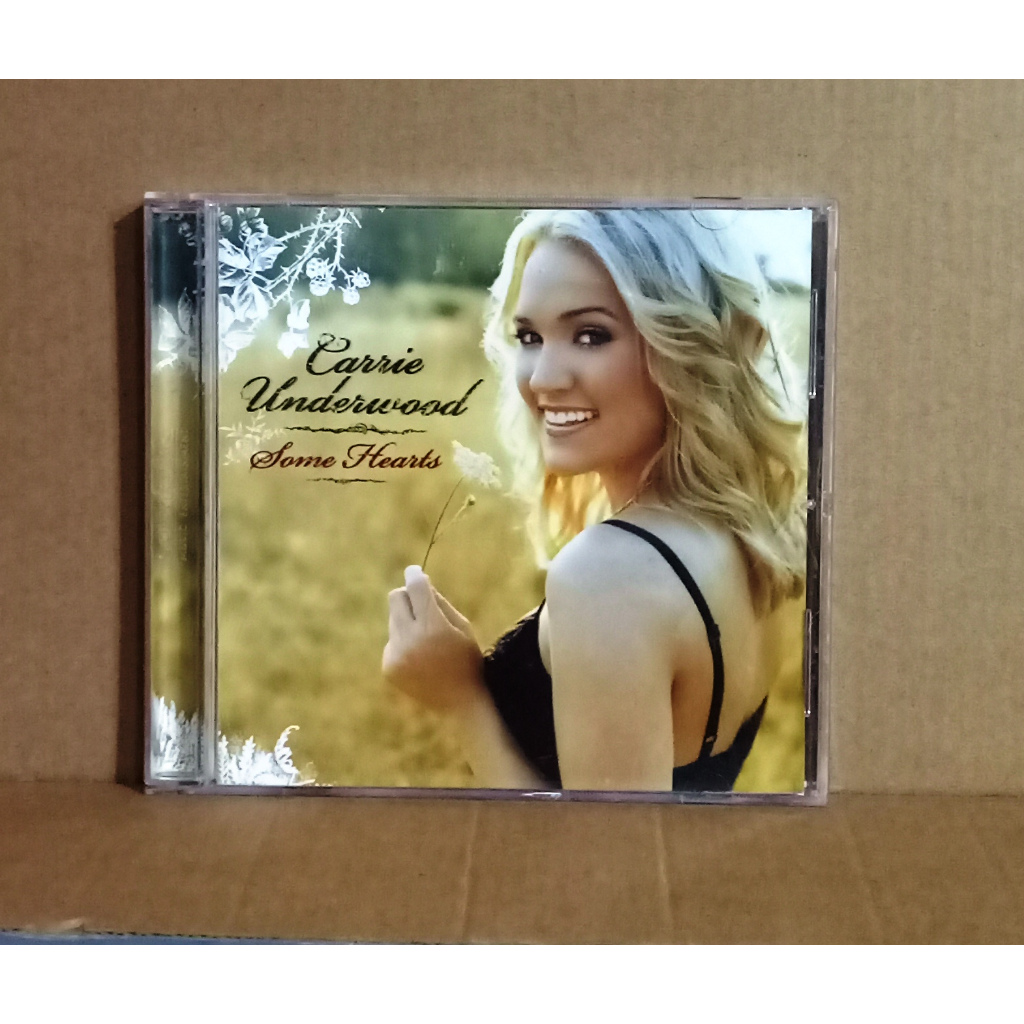 CARRIE UNDERWOOD - SOME HEARTS - CD