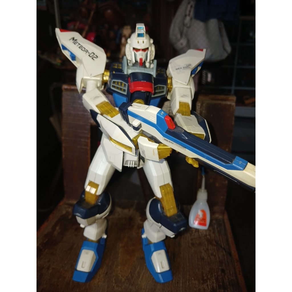 Gundam Junk tinggi 30cm