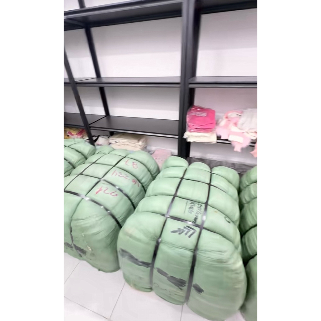 Bisnis baju perempuan dropship