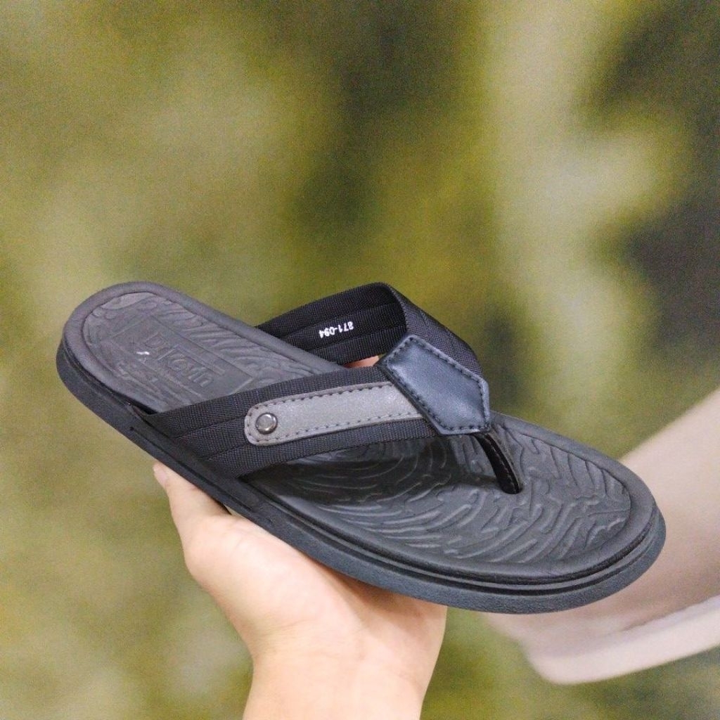 Sandal Jepit Pria  | By DrKevin