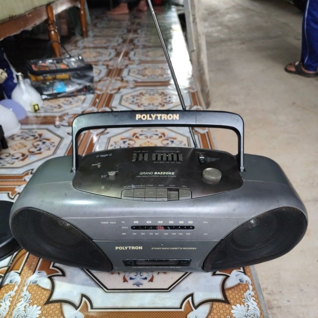 Radio Casset Bazzoke Polytron  PSC-612C Radio Jadul Antik Langka Bening  Mempesona dan terbaik, MIC,