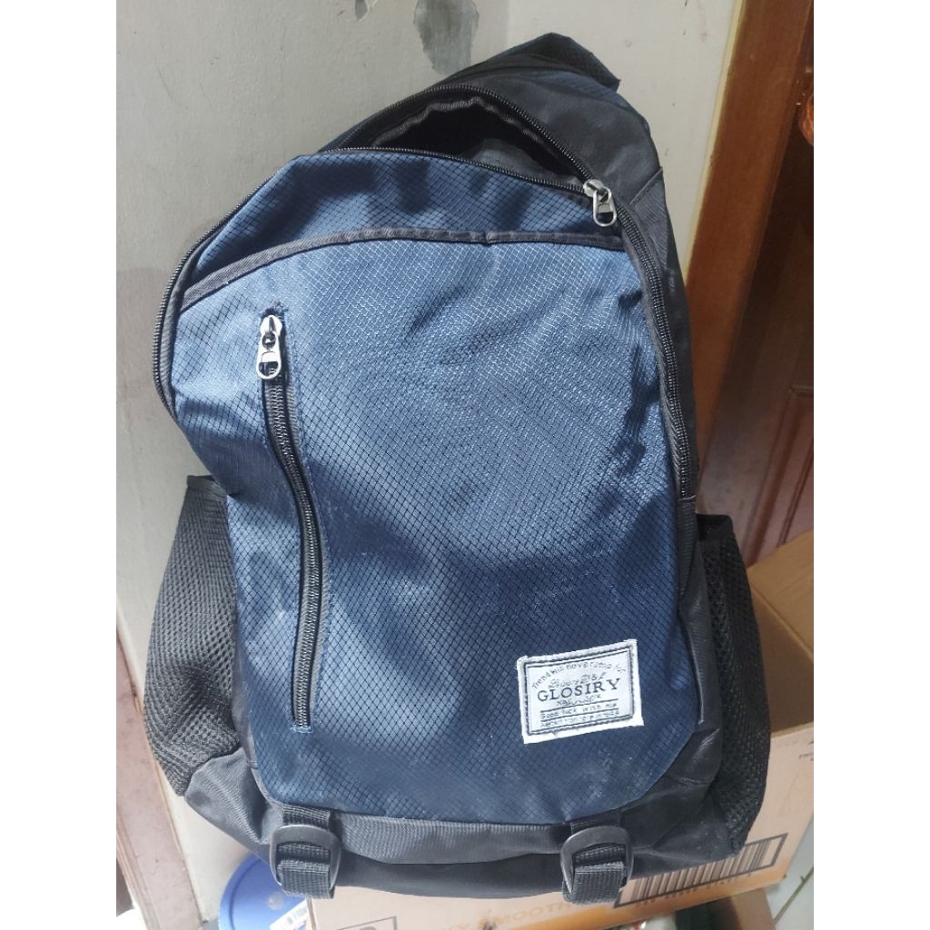 Tas Ransel kokoh bisa buat kerja ada tempat laptop