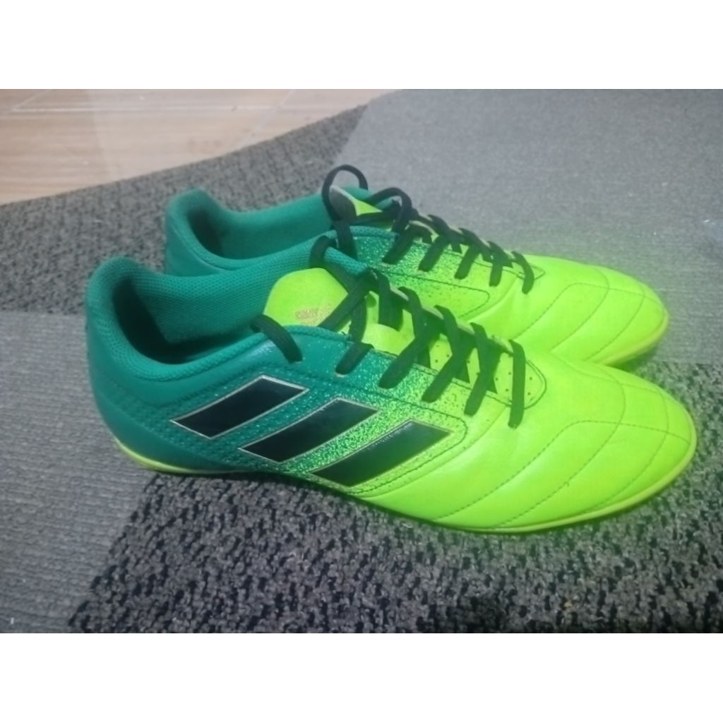 Sepatu Futsal Adidas ORI