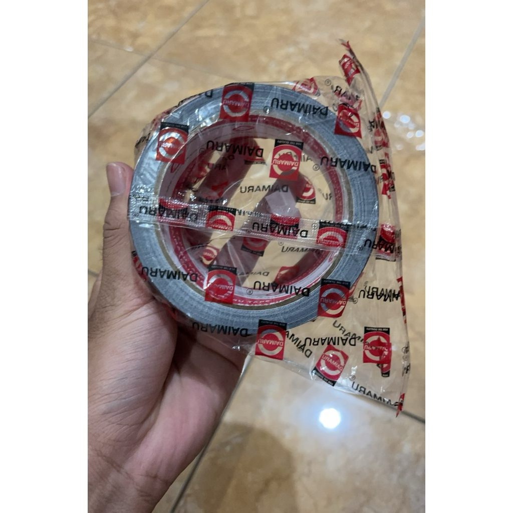 Lakban Hitam Daimaru 5cm