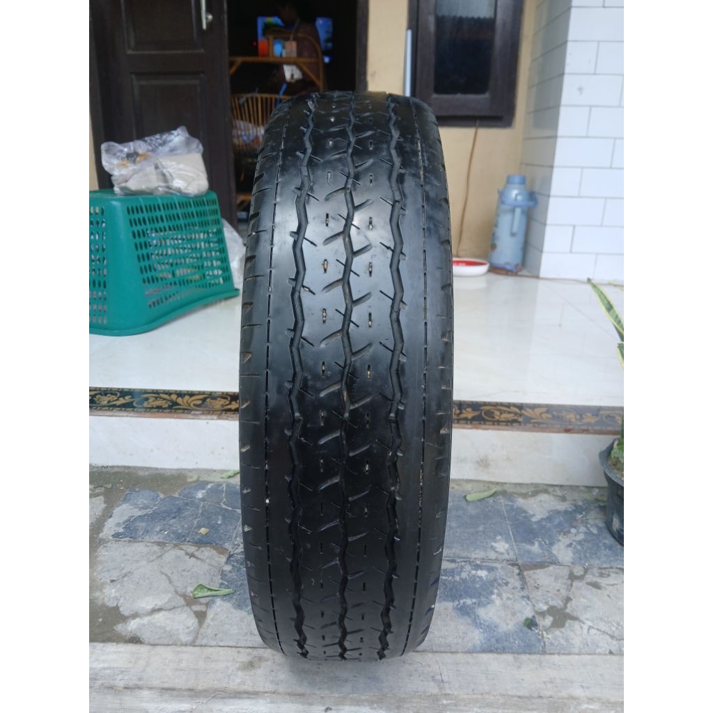 Ban Bridgestone 165 R13