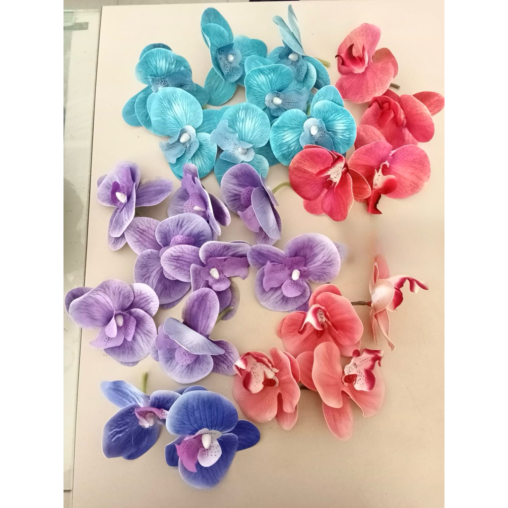 Bunga  anggrek bulan latex /  hiasan mahar kue bunga anggrek / kuntum bunga anggrek palsu wedding de