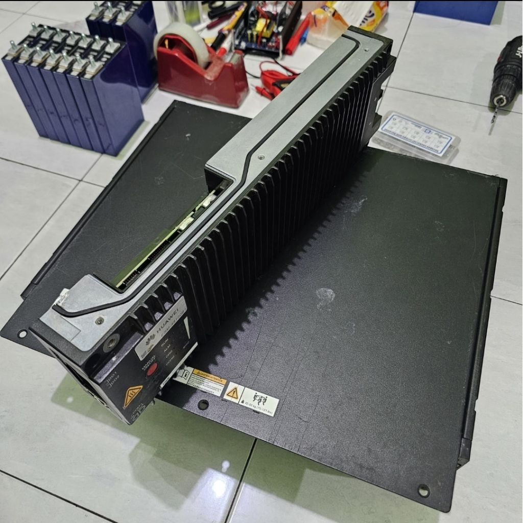 Box Bekasan Baterai Lifepo4 Huawei B1 48v 100ah Kondisi Ok