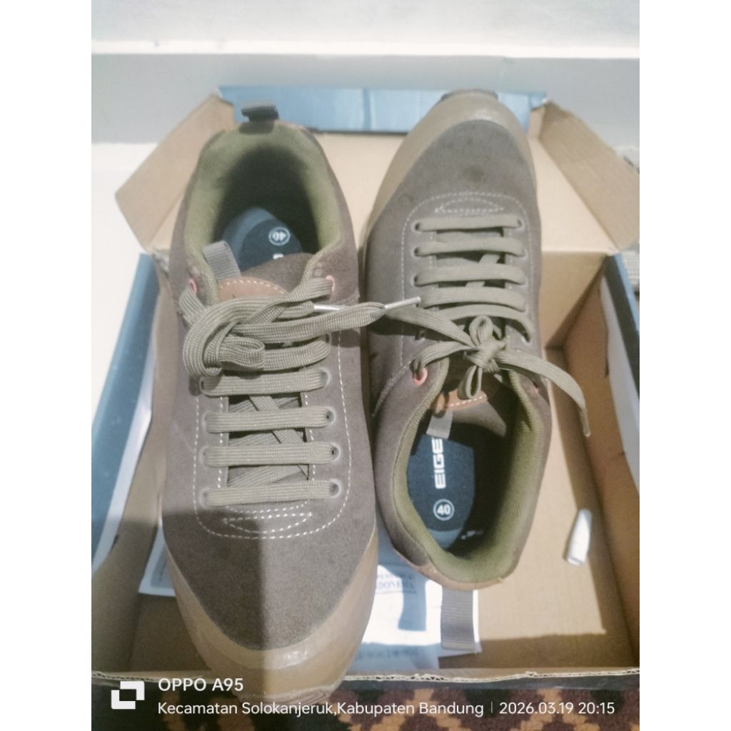 Sepatu Eiger vibram bugle sz 40