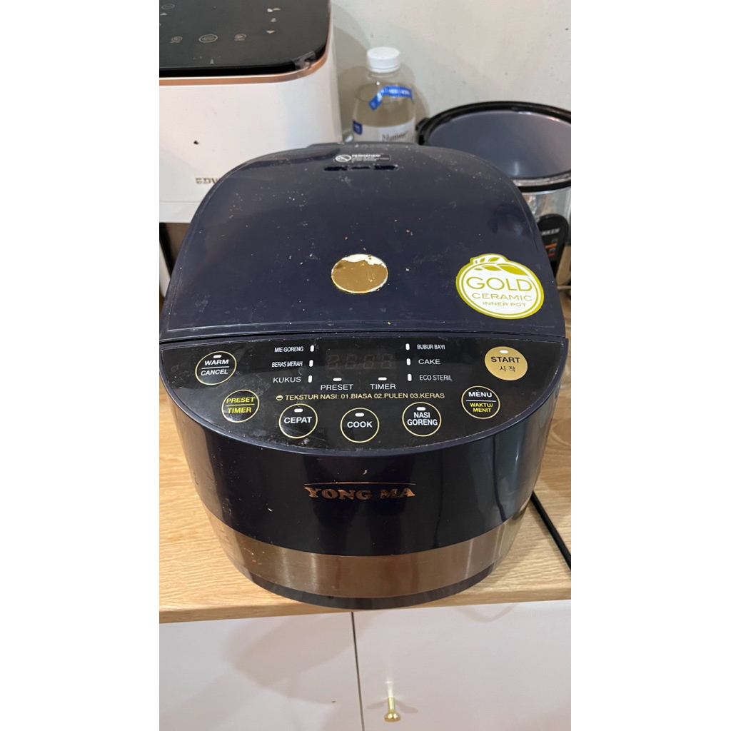 Rice Cooker YongMa 2 liter