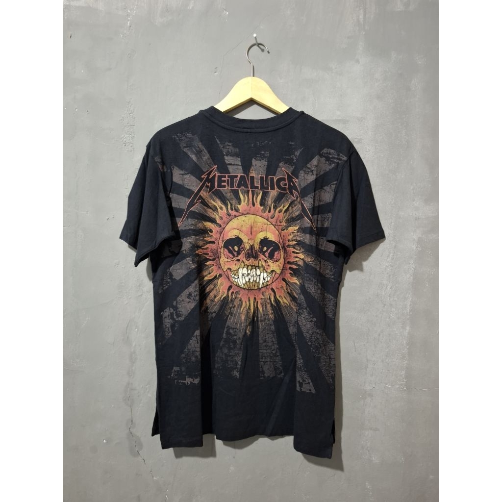 kaos band METALLICA x uniqlo