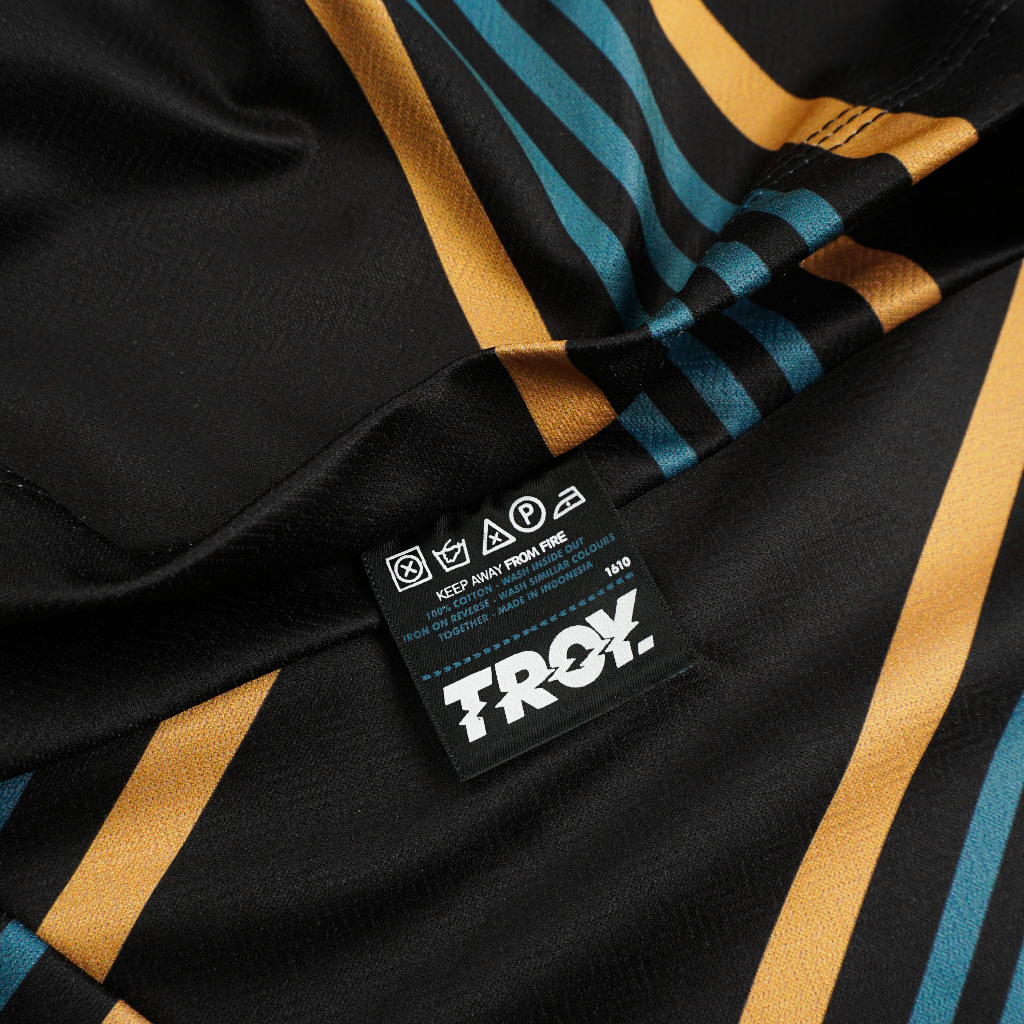 Troy Company Jersey Black Gold Blue Troyco - Jersey Klasik Garis Hitam Emas Biru JSM 3580
