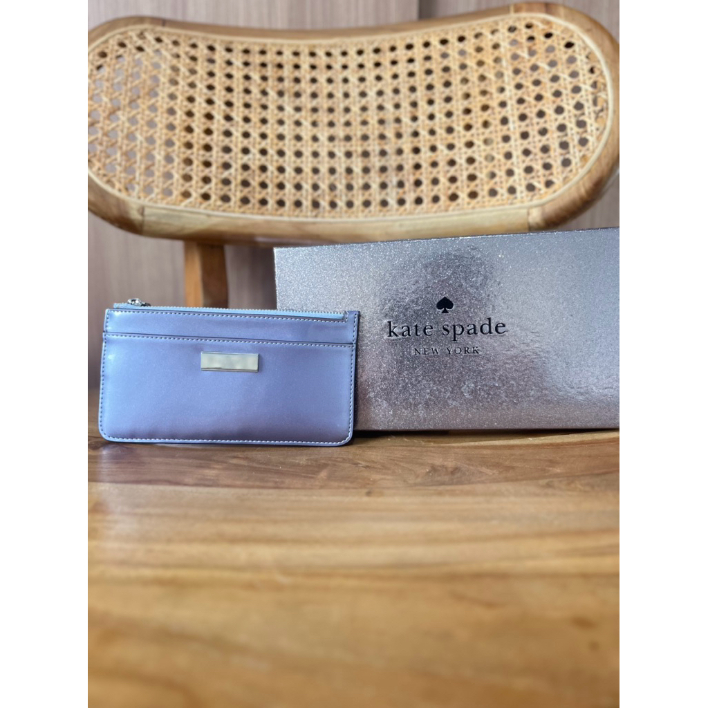 Dompet kartu Kate Spade Kenzie Boxed Patent Large Slim Cardholder