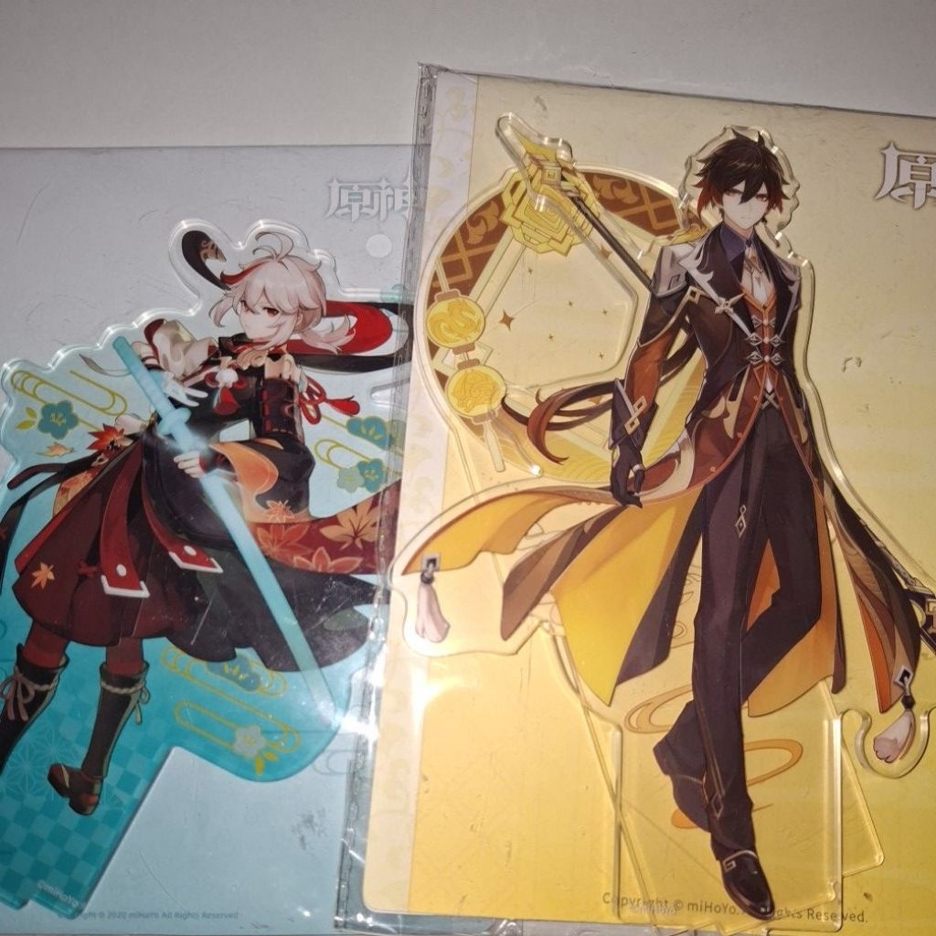 Genshin Impact Official standee Kazuha Zhongli