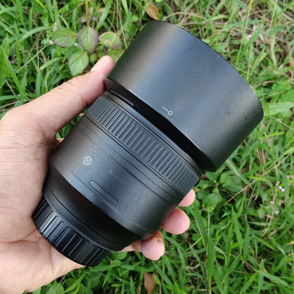 lensa nikon 85mm f1.8